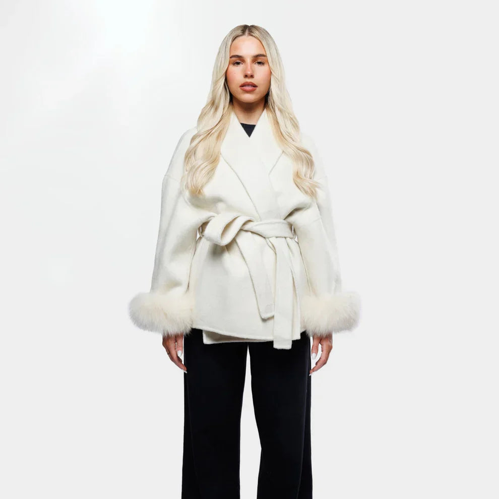 Lana Luxe Coat | Winter Elegance with Faux Fur